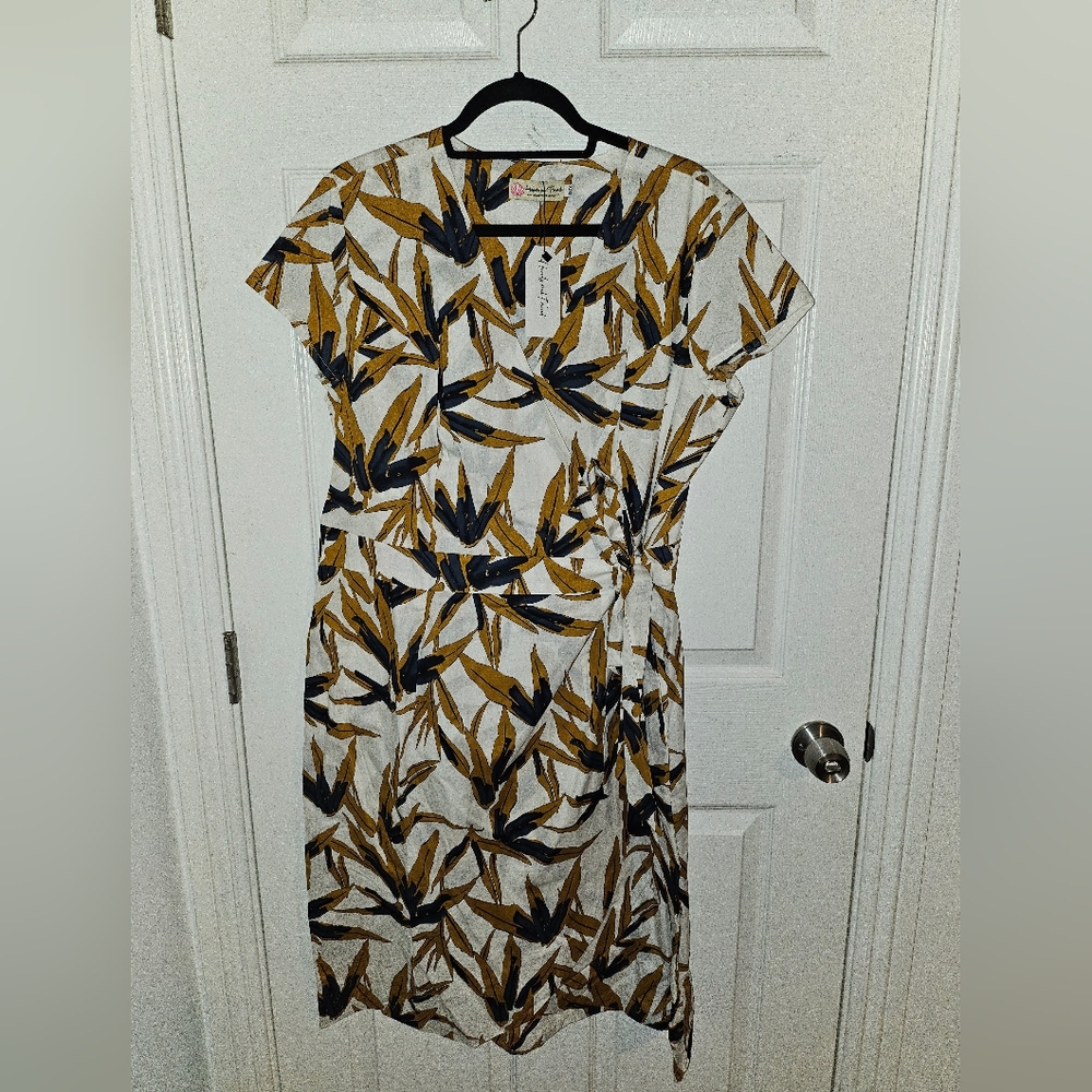 Floral Print Wrap Dress By Hearts And Found Size XXL